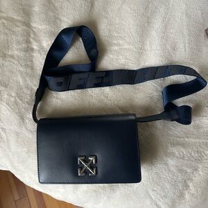 Off white 0.5 jitney